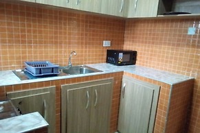 1 Bedroom House Sleeps 2 - Aircon - Free Parking
