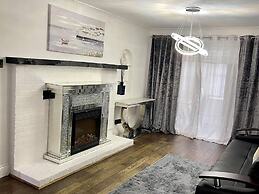 Beautiful 4-bed House in Billericay