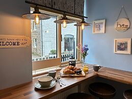 Beautiful 2-bed Cottage in Heysham Village