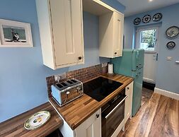 Beautiful 2-bed Cottage in Heysham Village