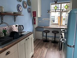 Beautiful 2-bed Cottage in Heysham Village