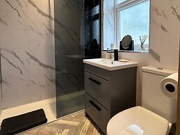 Beautiful 2-bed Cottage in Heysham Village