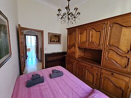 Santa in Caruggio- PortofinoVacanze