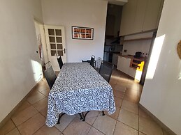 Santa in Caruggio- PortofinoVacanze