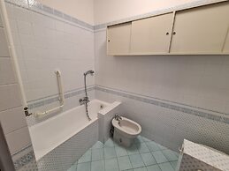 Santa in Caruggio- PortofinoVacanze