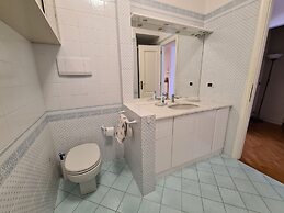 Santa in Caruggio- PortofinoVacanze