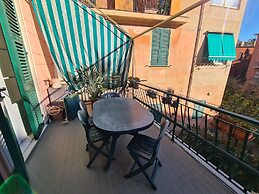 Santa in Caruggio- PortofinoVacanze