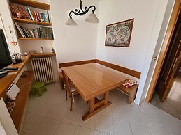 Santa in Caruggio- PortofinoVacanze