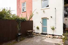 Stunning 2-bed Apartment in Dartford