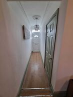 Elegant 4-bed House in Dartford