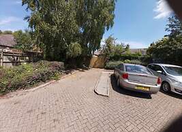 Gorgeous 4-bedroom House in Orpington