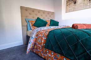 Immaculate 2-bed Apartment in Dartford