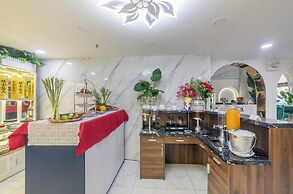 Tiffany hotel & restaurant