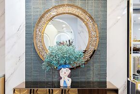 Tiffany hotel & restaurant