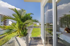 Tiffany hotel & restaurant