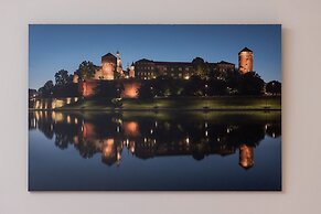 Daszyńskiego Apartment Cracow by Renters