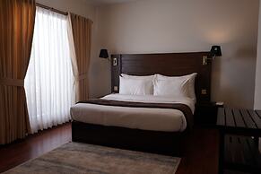 Terrace Hills Resort Murree