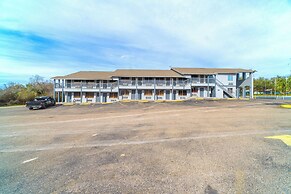 Regency Inn By Oyo Three Rivers