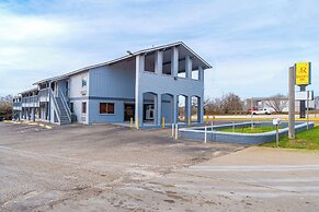 Regency Inn By Oyo Three Rivers