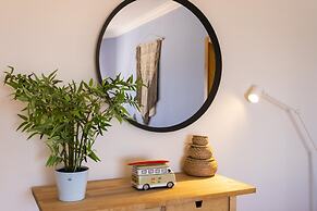 Bela Vista Apartment by Acasadascasas