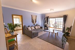 Bela Vista Apartment by Acasadascasas