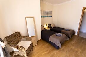 Bela Vista Apartment by Acasadascasas