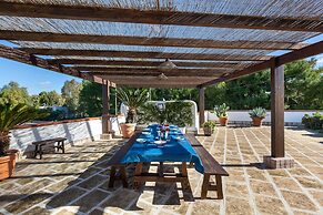 3672 Villa Acquamarina by Barbarhouse