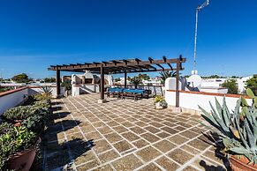 3672 Villa Acquamarina by Barbarhouse