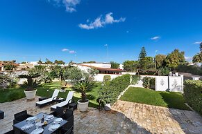 3672 Villa Acquamarina by Barbarhouse