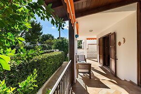 3672 Villa Acquamarina by Barbarhouse