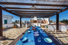 3672 Villa Acquamarina by Barbarhouse