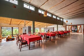 Kiho Gorilla Safari Lodge