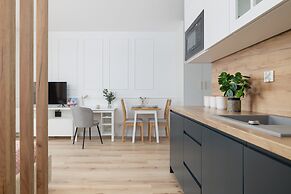 Cozy Studio in Kraków by Renters