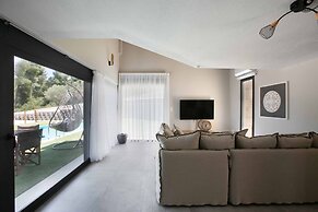 Euphoria Club 1 by Halkidiki Villas