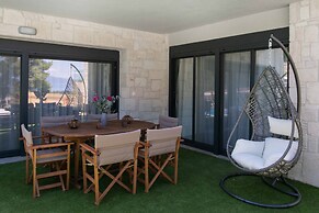 Euphoria Club 1 by Halkidiki Villas