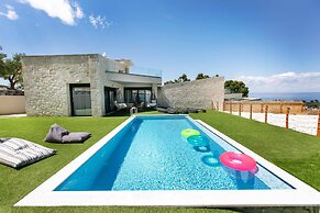 Euphoria Club 1 by Halkidiki Villas