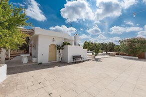 3673 Trullo Antica Puglia by Perle di Puglia
