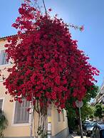 Comfortable Living in Athens 2BR Apartment