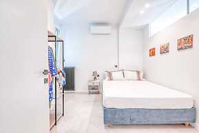 Comfortable Living in Athens 2BR Apartment