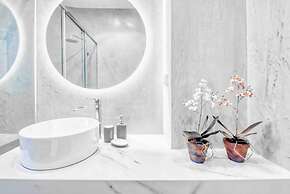 Comfortable Living in Athens 2BR Apartment