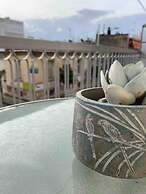 Comfortable Living in Athens 2BR Apartment