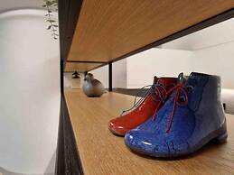 Comfortable Living in Athens 2BR Apartment