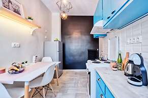 Muse A Dreamy and Fresh New Apartment