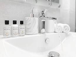 Amazing View 2BR Apartment Heart of Athens