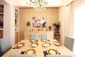 ew Thission Luxury Apartment