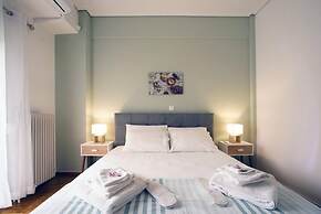 ew Thission Luxury Apartment