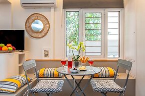 Cozy Nest at Acropolis Footsteps