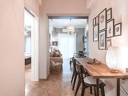 Bohemian Chic 1BR Apartment in the Heart of Athens