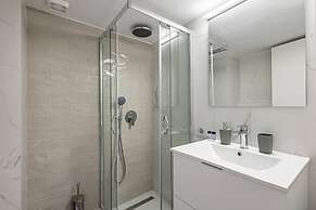 Acropolis Luxury Apartment