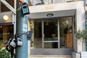 Roubnb Acropolis Museum 1BD Apt